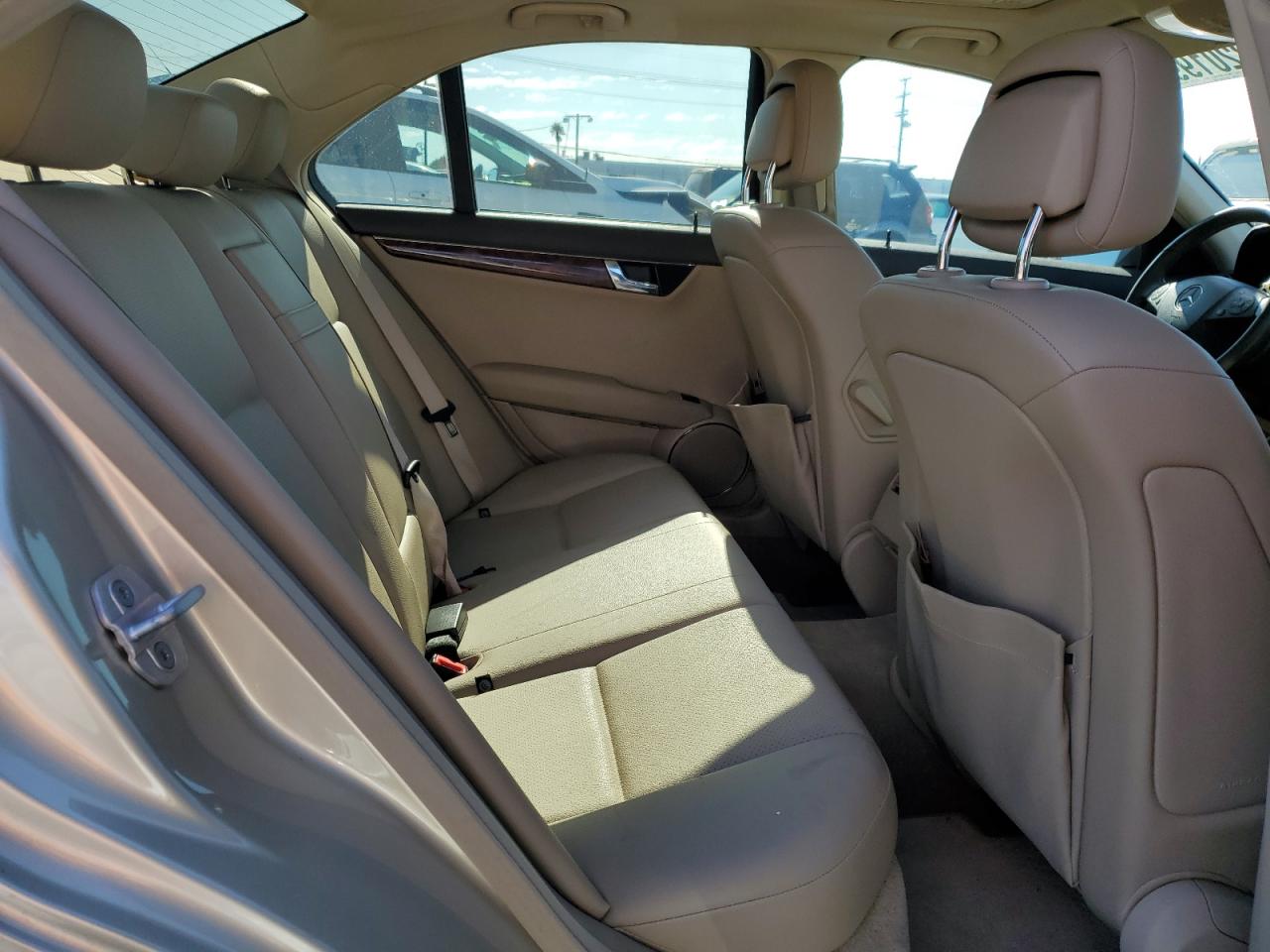 2011 Mercedes-Benz C 300 VIN: WDDGF5EB8BA460904 Lot: 82019995