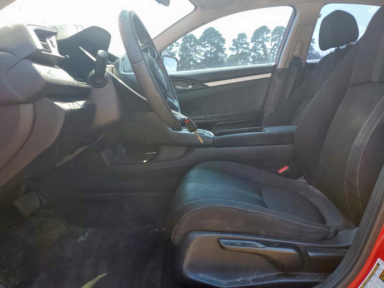 2018 Honda Civic Lx VIN: 2HGFC2F55JH600768 Lot: 80429365