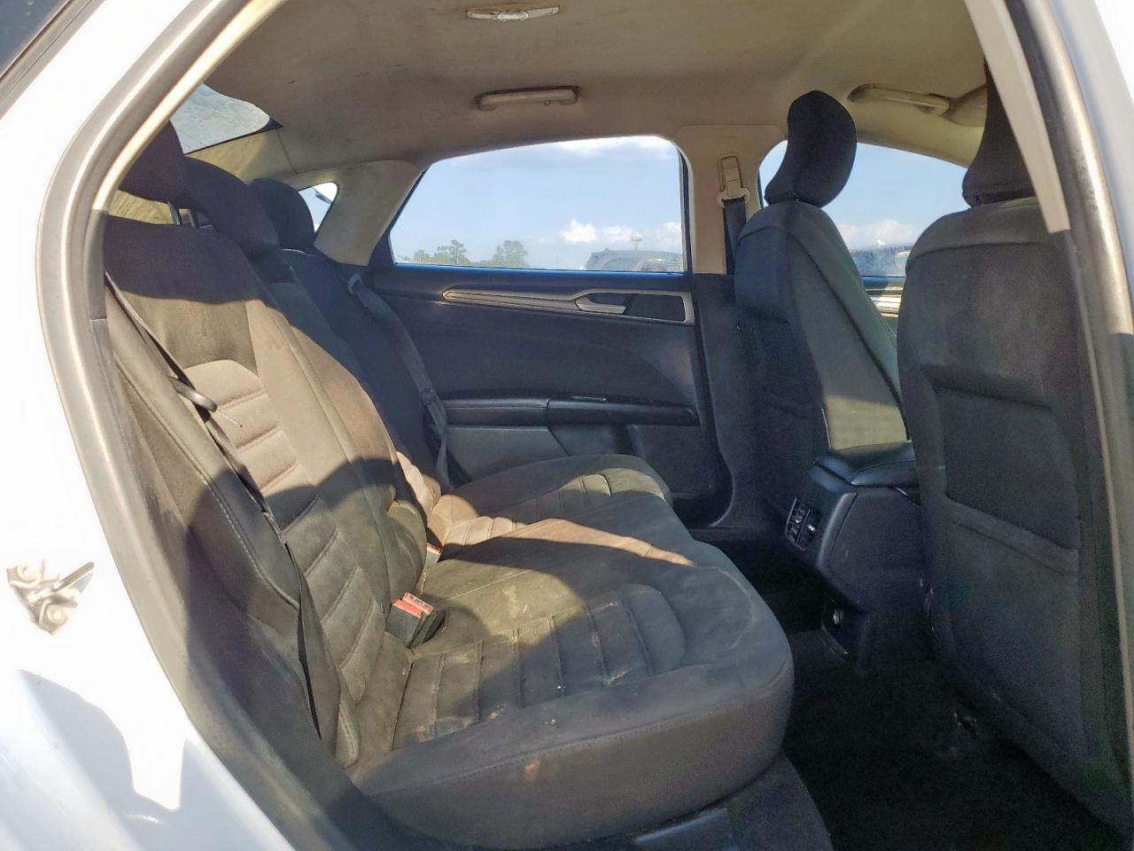 2017 Ford Fusion Se VIN: 3FA6P0H75HR113337 Lot: 84642575