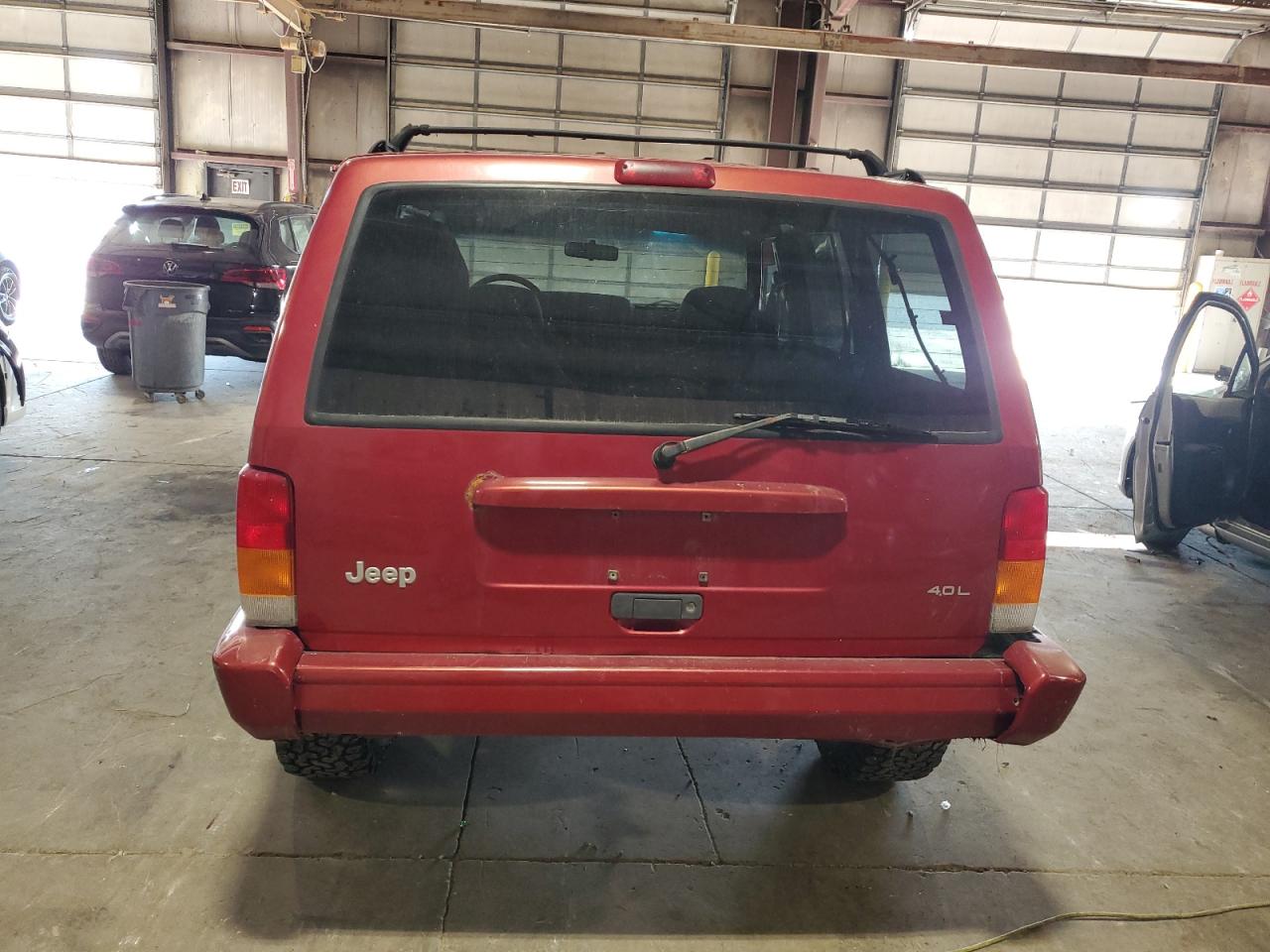 1998 Jeep Cherokee Sport VIN: 1J4FJ68S4WL188023 Lot: 80347345