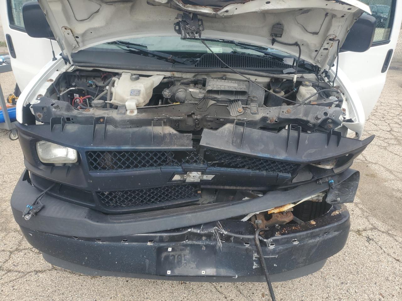 2017 Chevrolet Express G2500 VIN: 1GCWGAFF2H1186511 Lot: 81214765