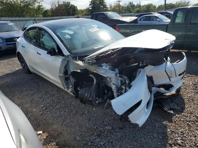  TESLA MODEL 3 2023 Biały