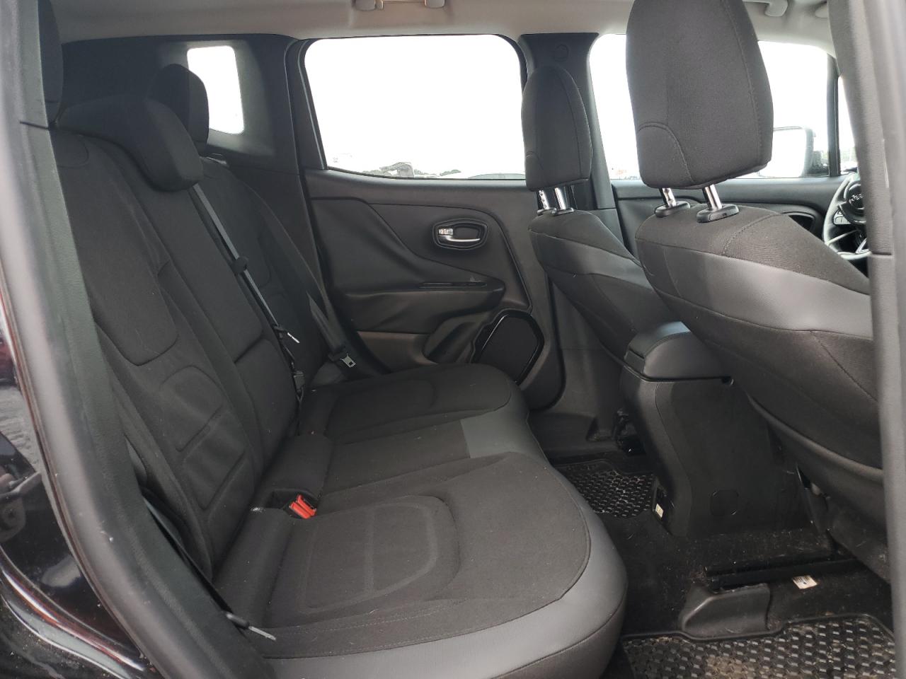 2016 Jeep Renegade Latitude VIN: ZACCJBBT3GPD35724 Lot: 70657675