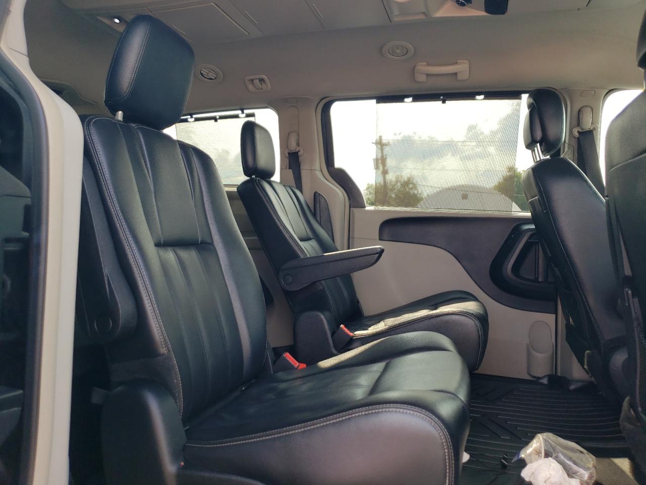 2014 Chrysler Town & Country Touring VIN: 2C4RC1BG1ER310959 Lot: 71749835