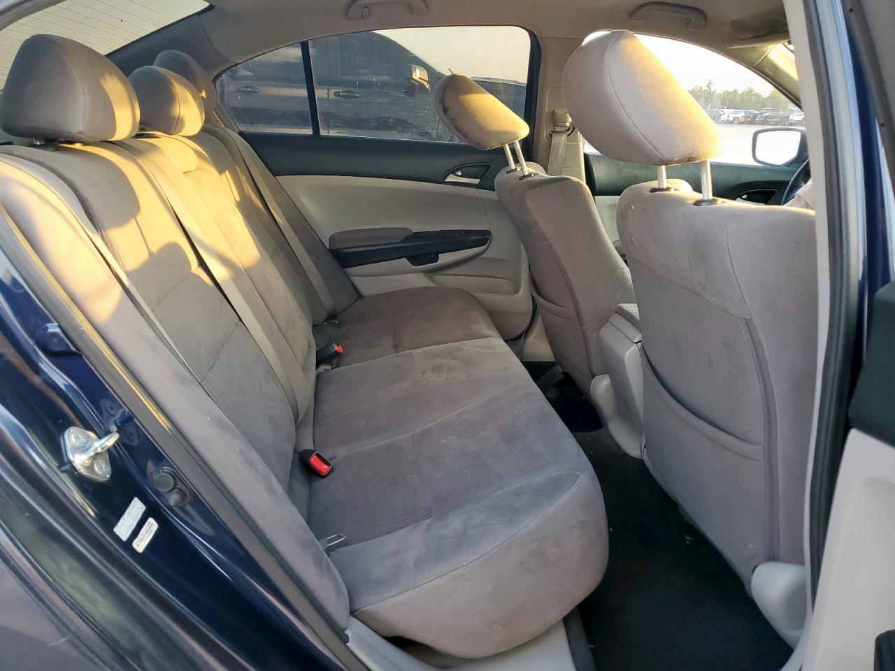 2011 Honda Accord Lxp VIN: 1HGCP2F47BA055560 Lot: 81943815