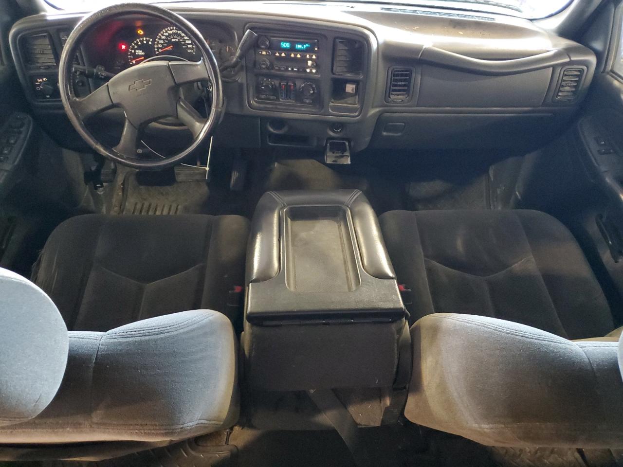 2005 Chevrolet Silverado K2500 Heavy Duty VIN: 1GCHK23U45F863847 Lot: 83811865