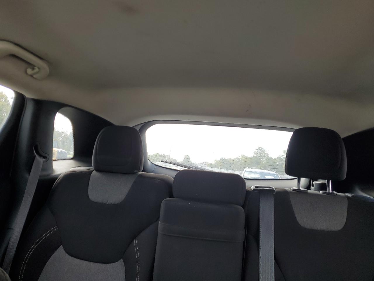 2017 Jeep Cherokee Sport VIN: 1C4PJLAB0HW661355 Lot: 80633725