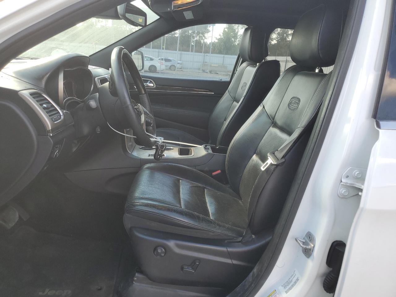 2014 Jeep Grand Cherokee Overland VIN: 1C4RJECG8EC211964 Lot: 70259285