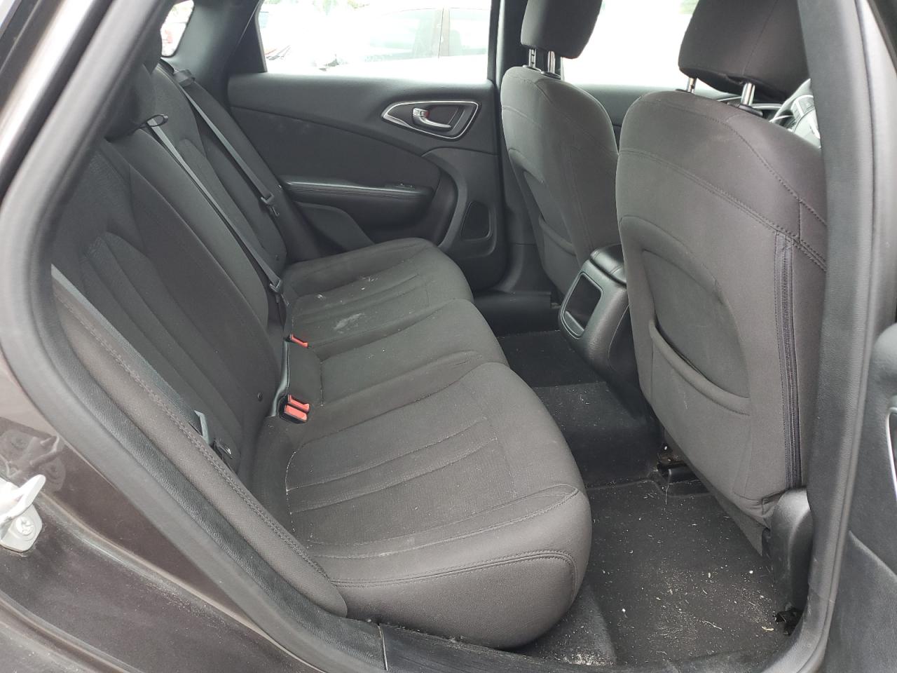 2015 Chrysler 200 Limited VIN: 1C3CCCABXFN541742 Lot: 80192485