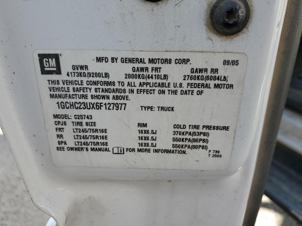 2006 Chevrolet Silverado C2500 Heavy Duty VIN: 1GCHC23UX6F127977 Lot: 80822395