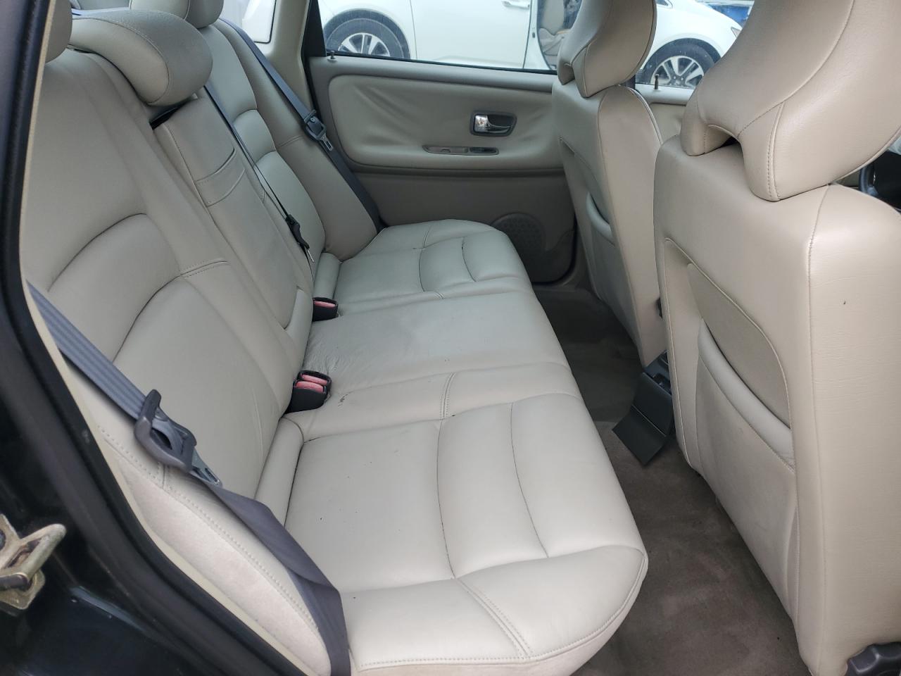 1999 Volvo S70 VIN: YV1LS55A7X2617023 Lot: 80173465