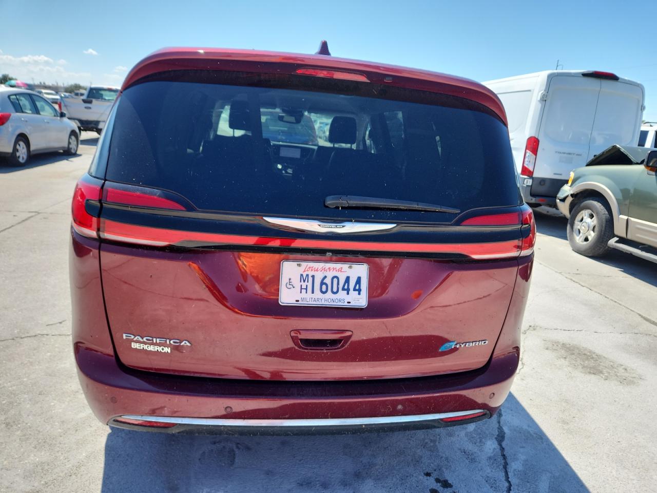 2022 Chrysler Pacifica Hybrid Touring L VIN: 2C4RC1L78NR156149 Lot: 84203635