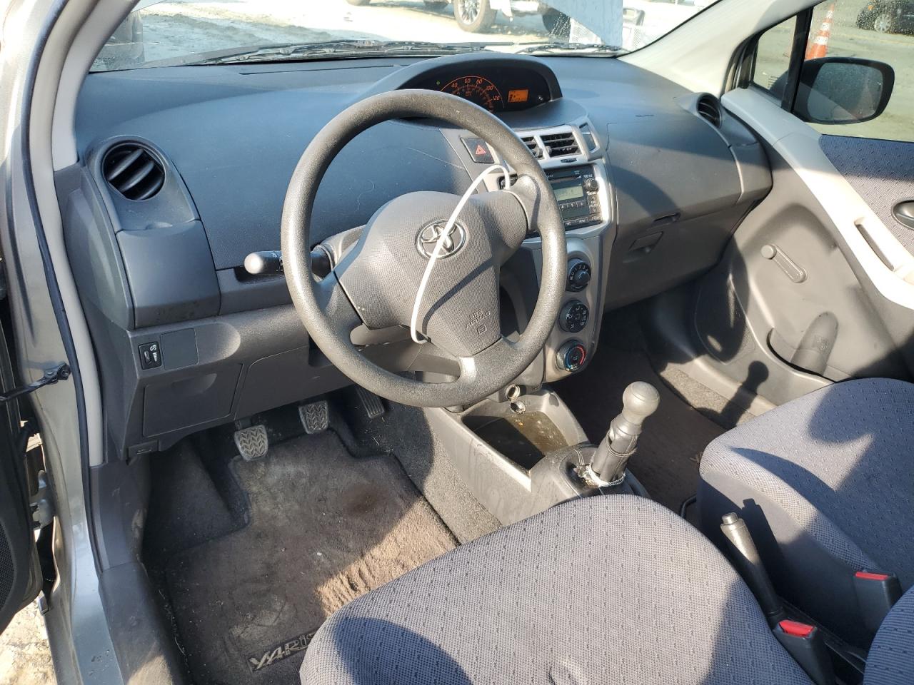 2009 Toyota Yaris VIN: JTDJT903495248083 Lot: 71440705