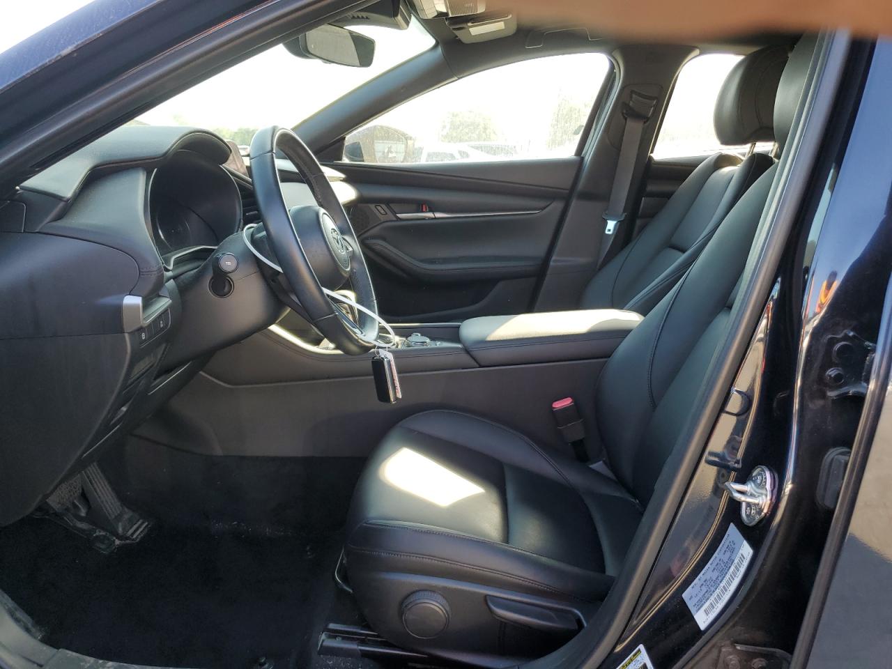 2020 Mazda 3 VIN: JM1BPALM8L1160120 Lot: 81132465