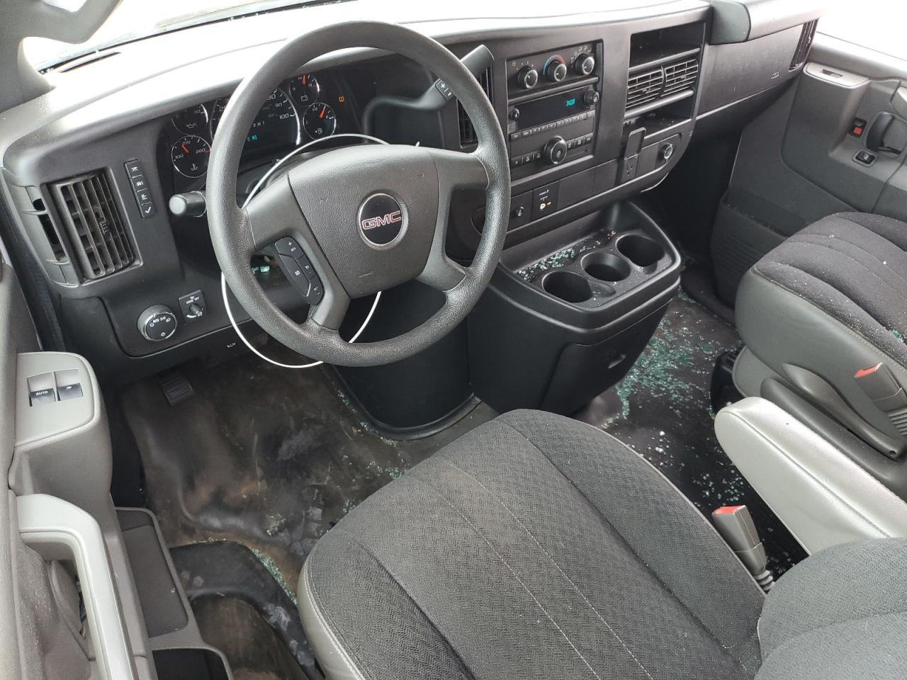 2019 GMC Savana G2500 VIN: 1GTW7AFG1K1284817 Lot: 71953955