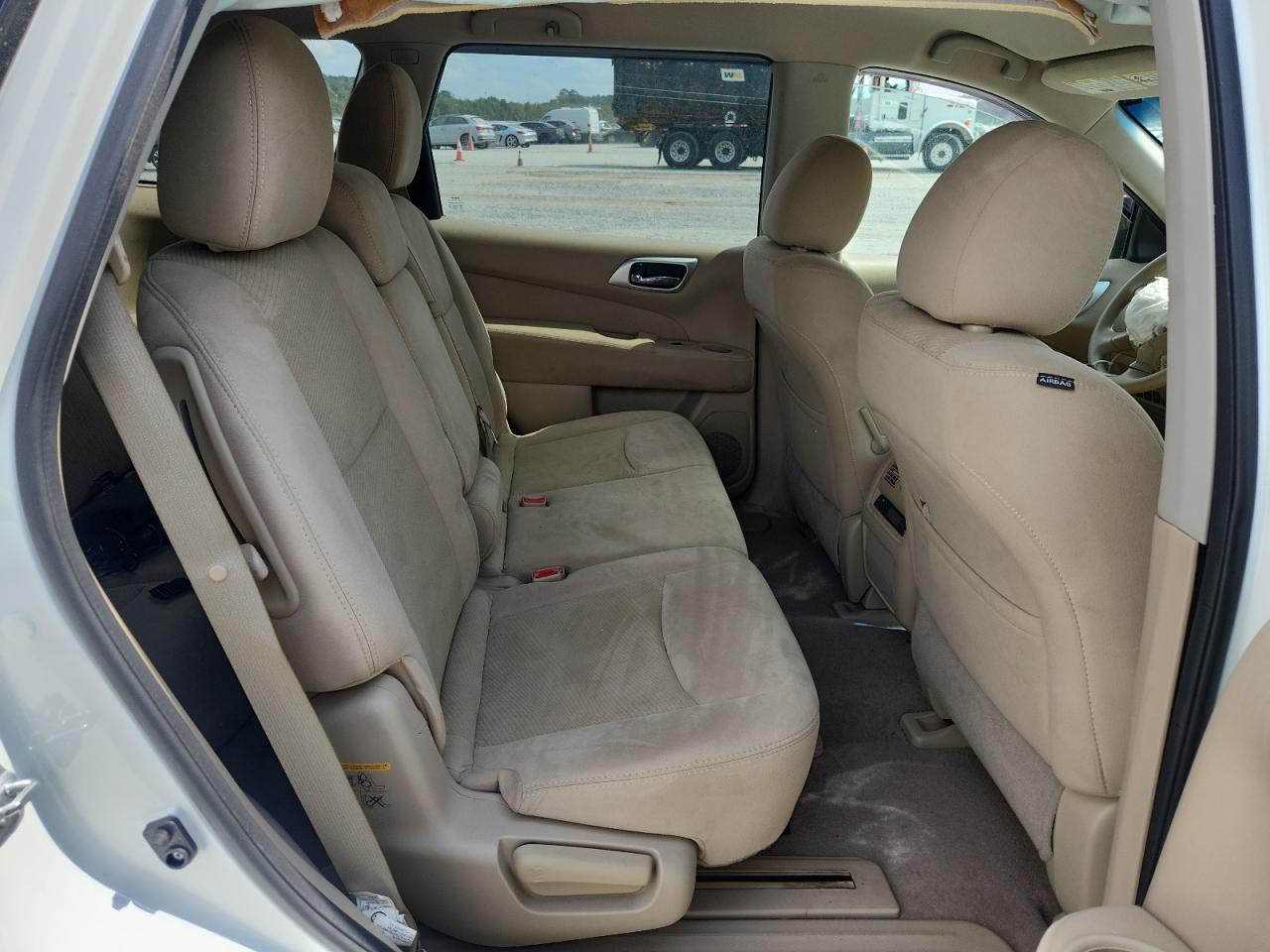 2015 Nissan Pathfinder S VIN: 5N1AR2MN6FC668755 Lot: 82033275