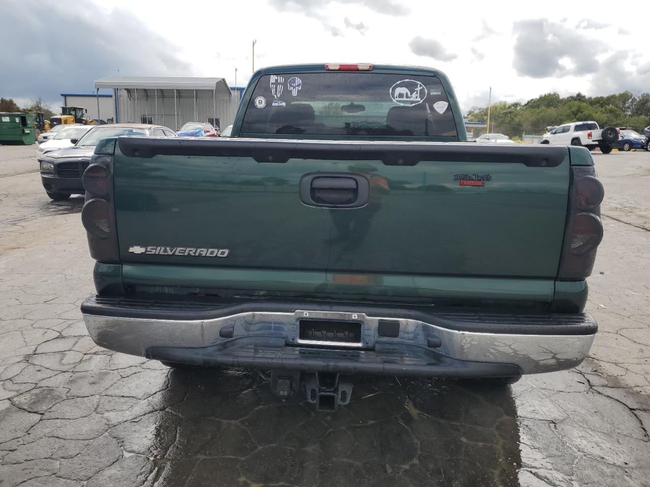 2006 Chevrolet Silverado K1500 VIN: 2GCEK19B061108044 Lot: 83966535
