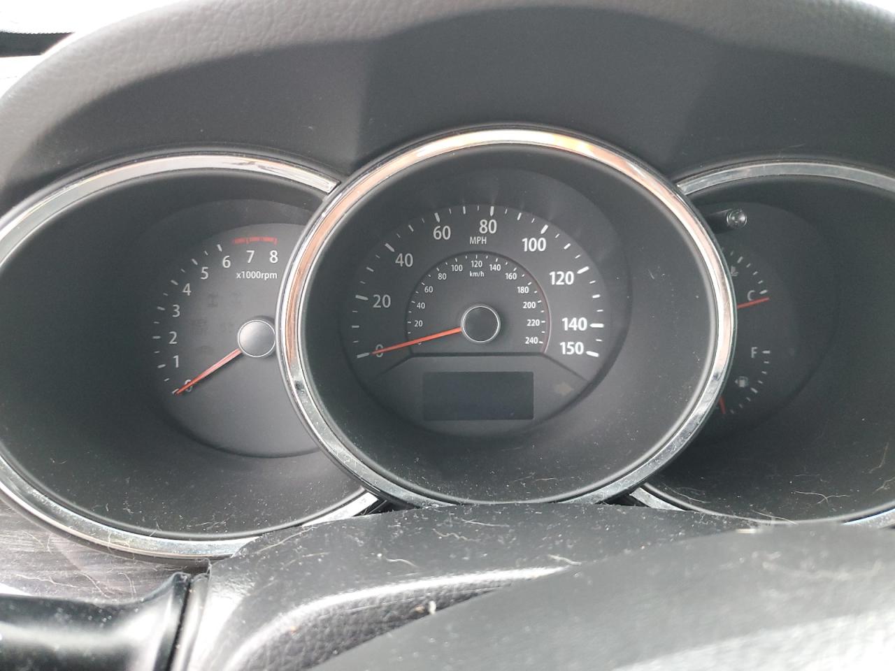 2012 Kia Sorento Base VIN: 5XYKT3A18CG204102 Lot: 83864905