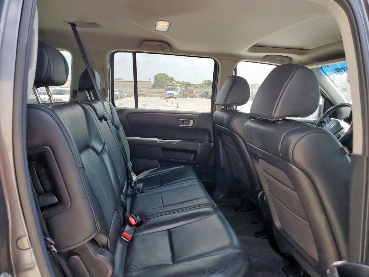 2011 Honda Pilot VIN: 5FNYF3H79BB056835 Lot: 81901815