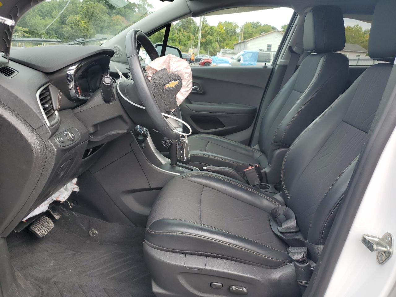 2020 Chevrolet Trax 1Lt VIN: 3GNCJLSB4LL282703 Lot: 81201715