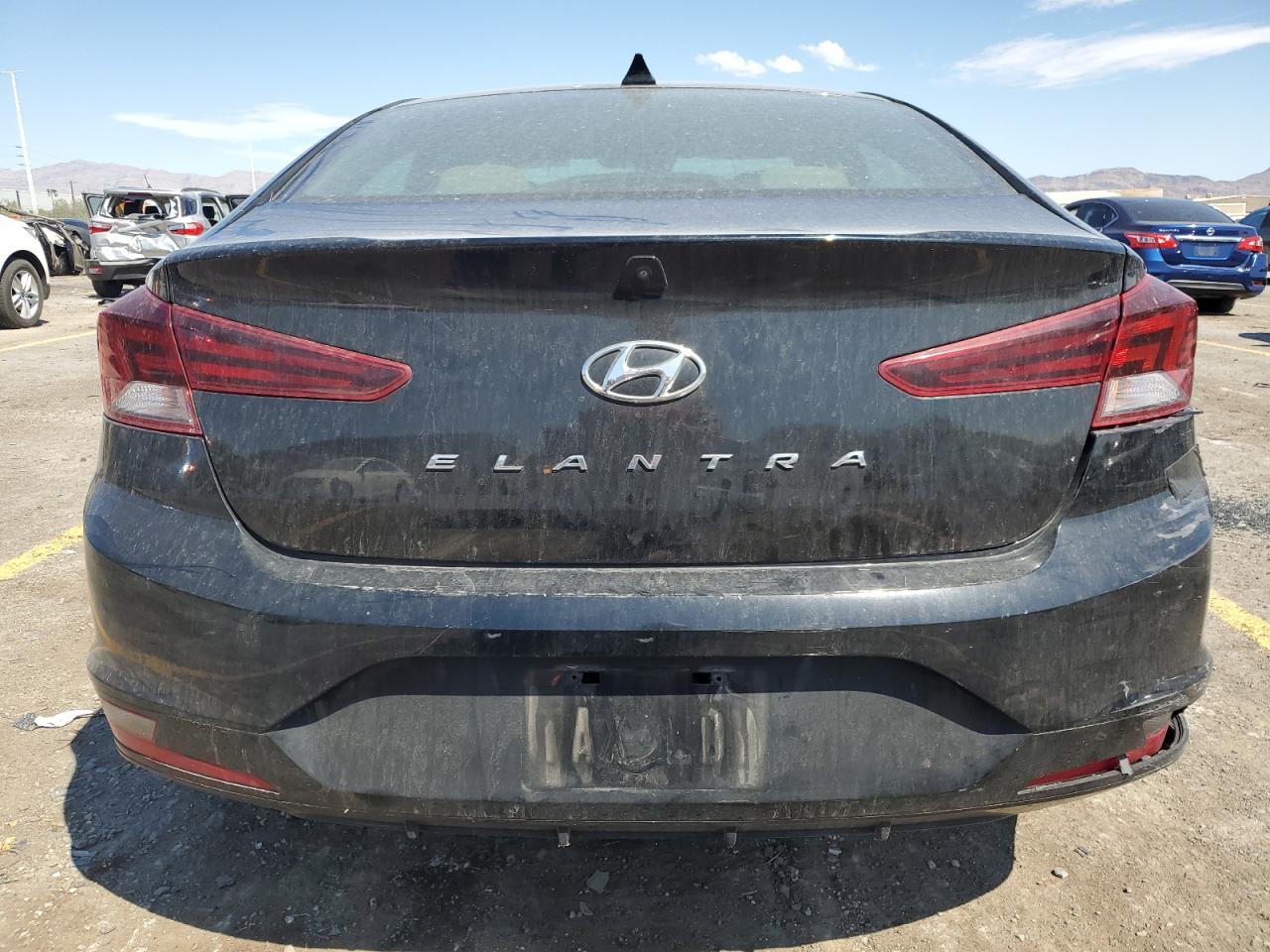2019 Hyundai Elantra Sel VIN: KMHD84LFVKU746142 Lot: 71819305