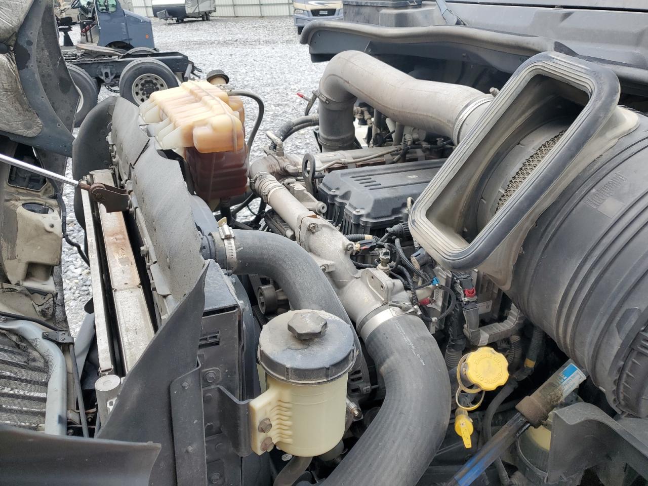 2020 International Rh613 Semi Truck VIN: 3HSDWTZR8LN175067 Lot: 80332135