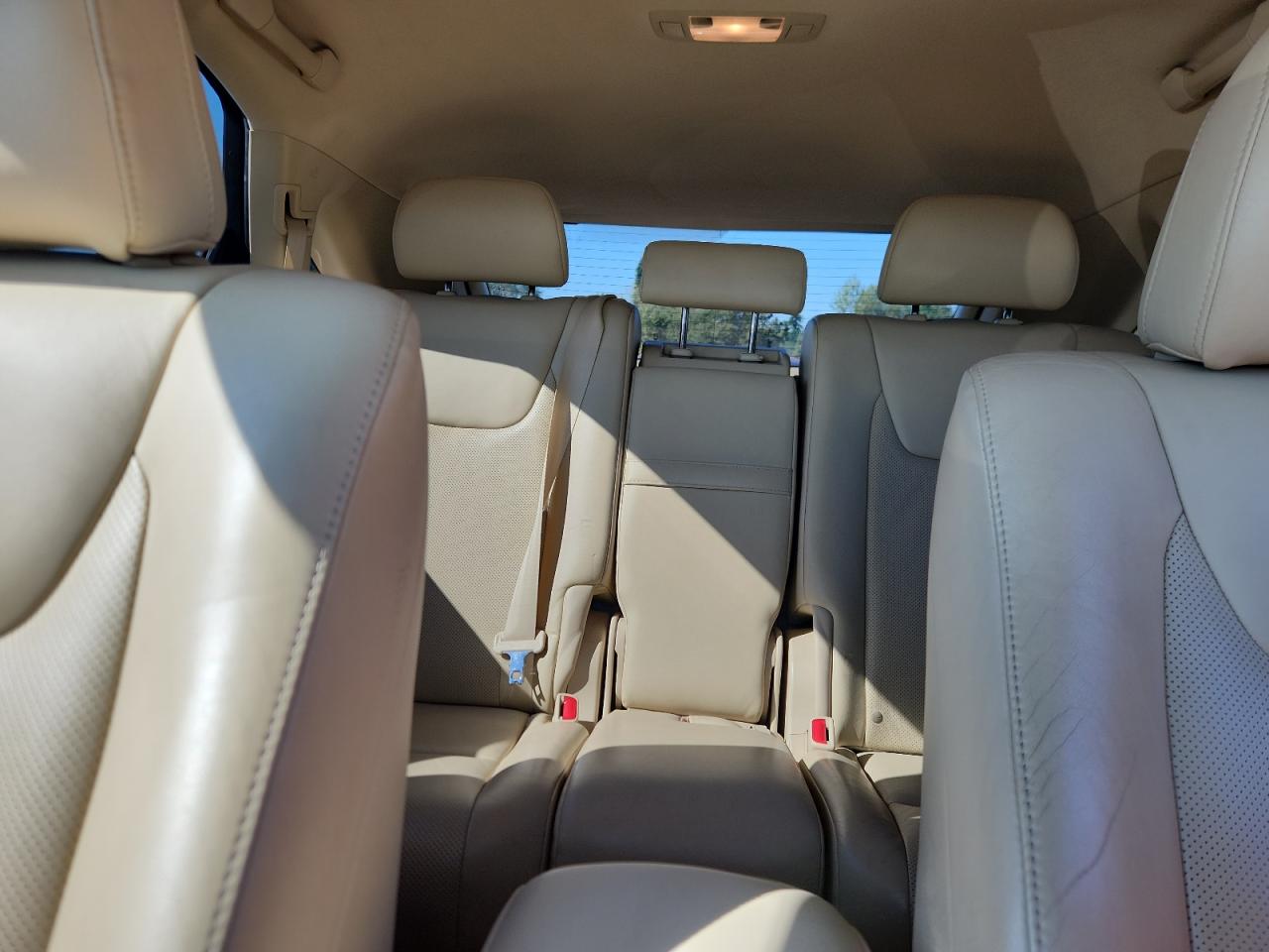 2011 Lexus Rx 450H VIN: JTJBC1BA8B2418497 Lot: 70751105