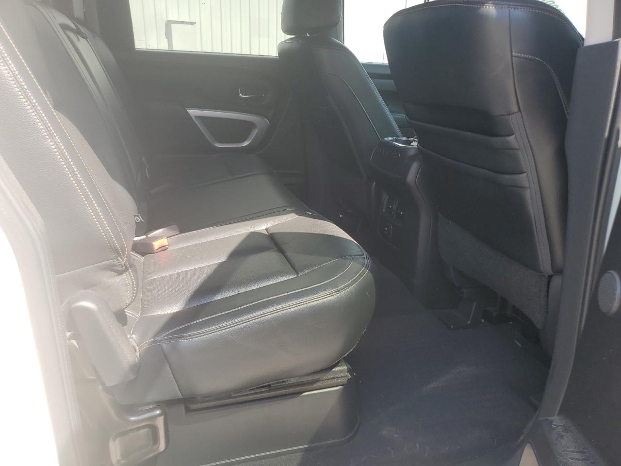 2016 Nissan Titan Xd Sl VIN: 1N6BA1F40GN513720 Lot: 70603085