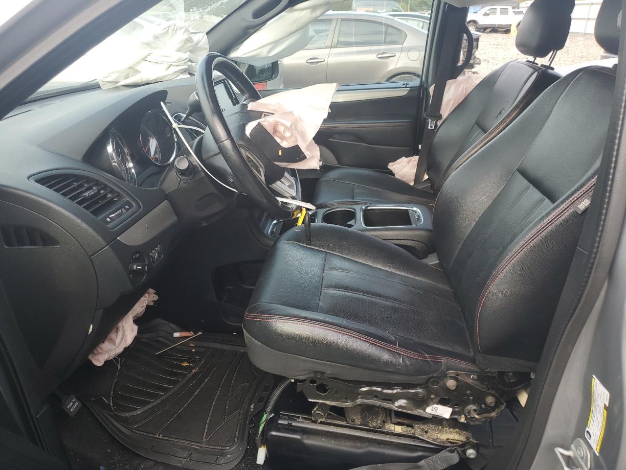 2018 Dodge Grand Caravan Gt VIN: 2C4RDGEG2JR222119 Lot: 81237535