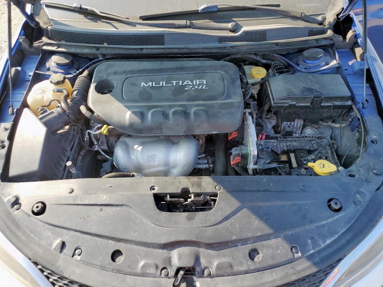 2016 Chrysler 200 Limited VIN: 1C3CCCAB3GN185085 Lot: 81315305