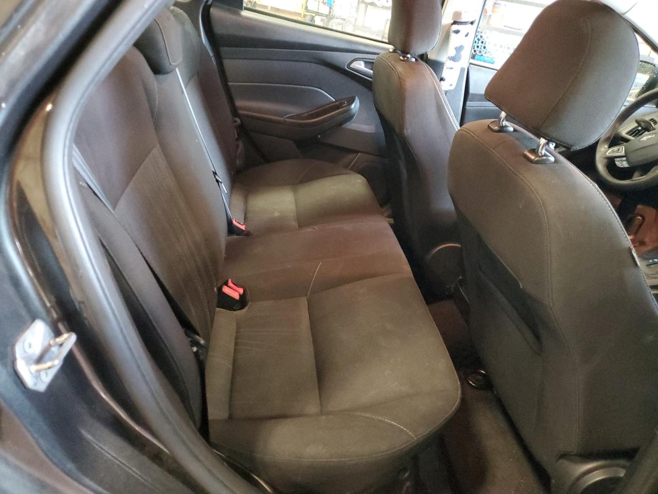 2016 Ford Focus Se VIN: 1FADP3F27GL359691 Lot: 82056305