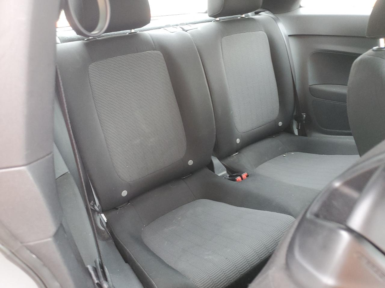 2014 Volkswagen Beetle VIN: 3VWFP7AT0EM629413 Lot: 72034565