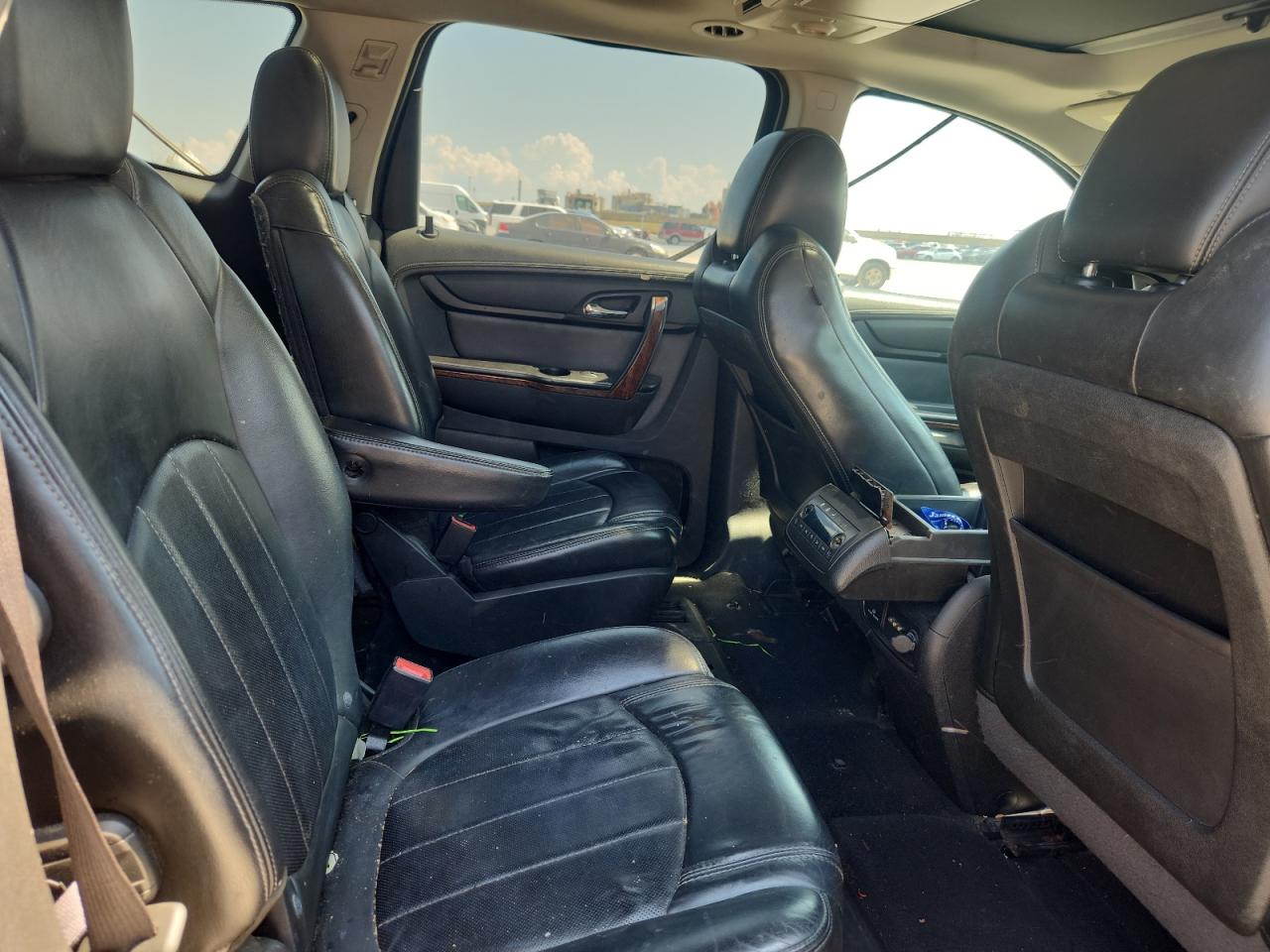 2013 Chevrolet Traverse Ltz VIN: 1GNKRLKD8DJ215861 Lot: 71684015
