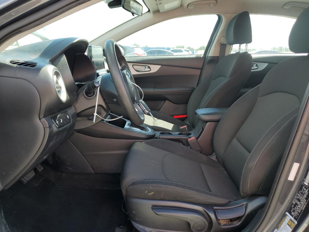 2023 Kia Forte Lx VIN: 3KPF24AD0PE632396 Lot: 84609115