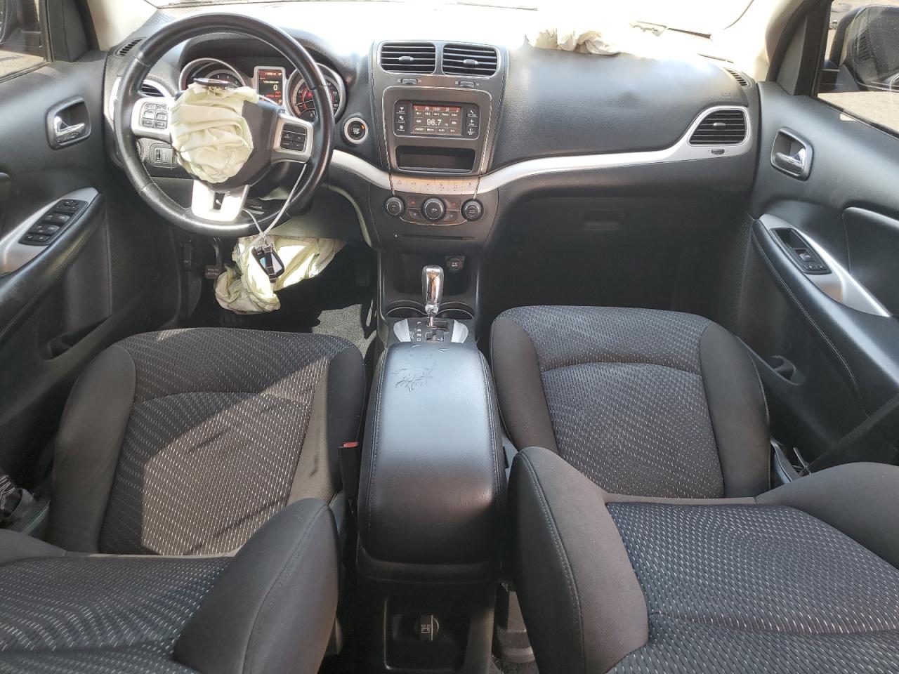 2019 Dodge Journey Se VIN: 3C4PDCBB4KT870715 Lot: 83978305