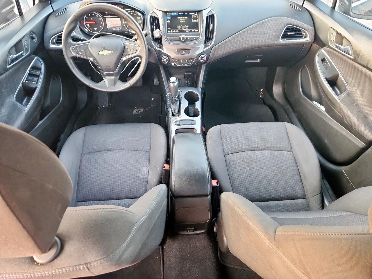 2019 Chevrolet Cruze Lt VIN: 1G1BE5SMXK7144696 Lot: 81129215