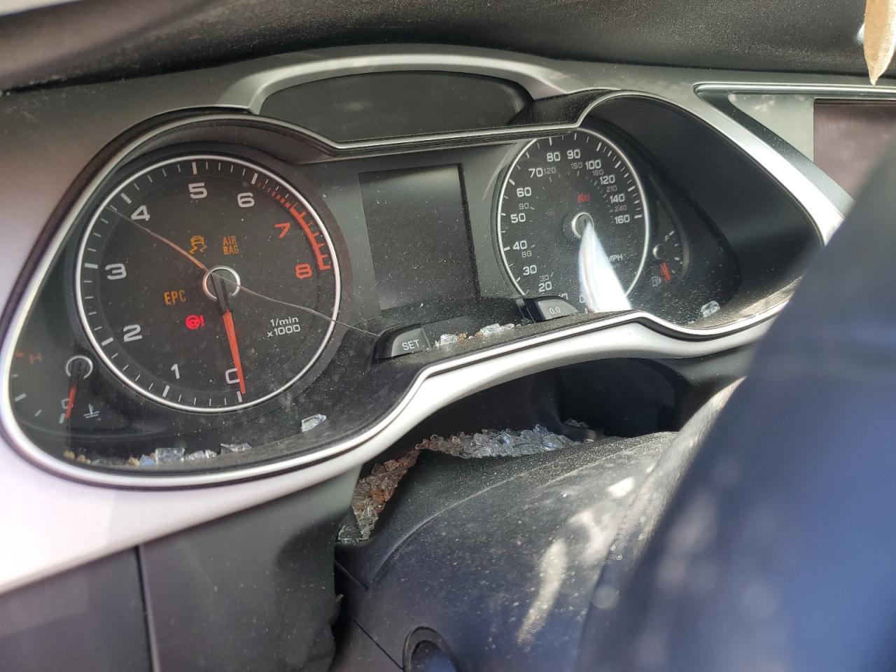 2015 Audi A4 Premium Plus VIN: WAUFFAFL6FN041063 Lot: 70939795