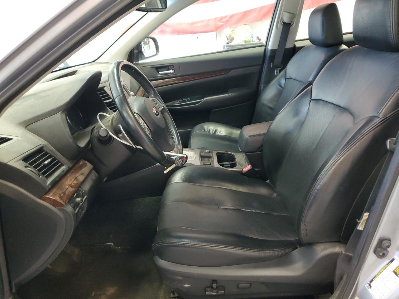 2014 Subaru Legacy 2.5I Limited VIN: 4S3BMBL61E3023317 Lot: 81498995