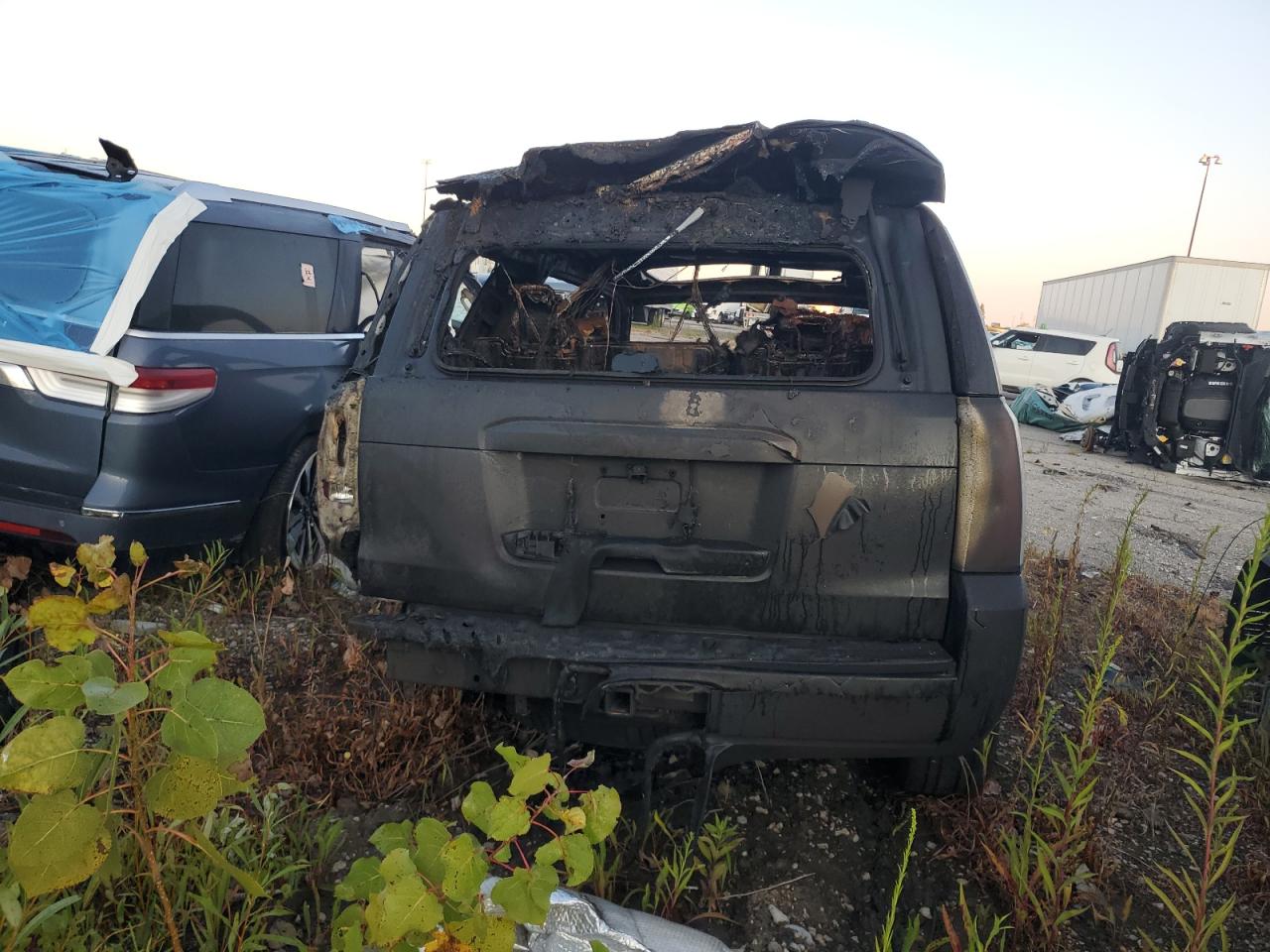 2015 GMC Yukon Slt VIN: 1GKS2BKC2FR507433 Lot: 69814895