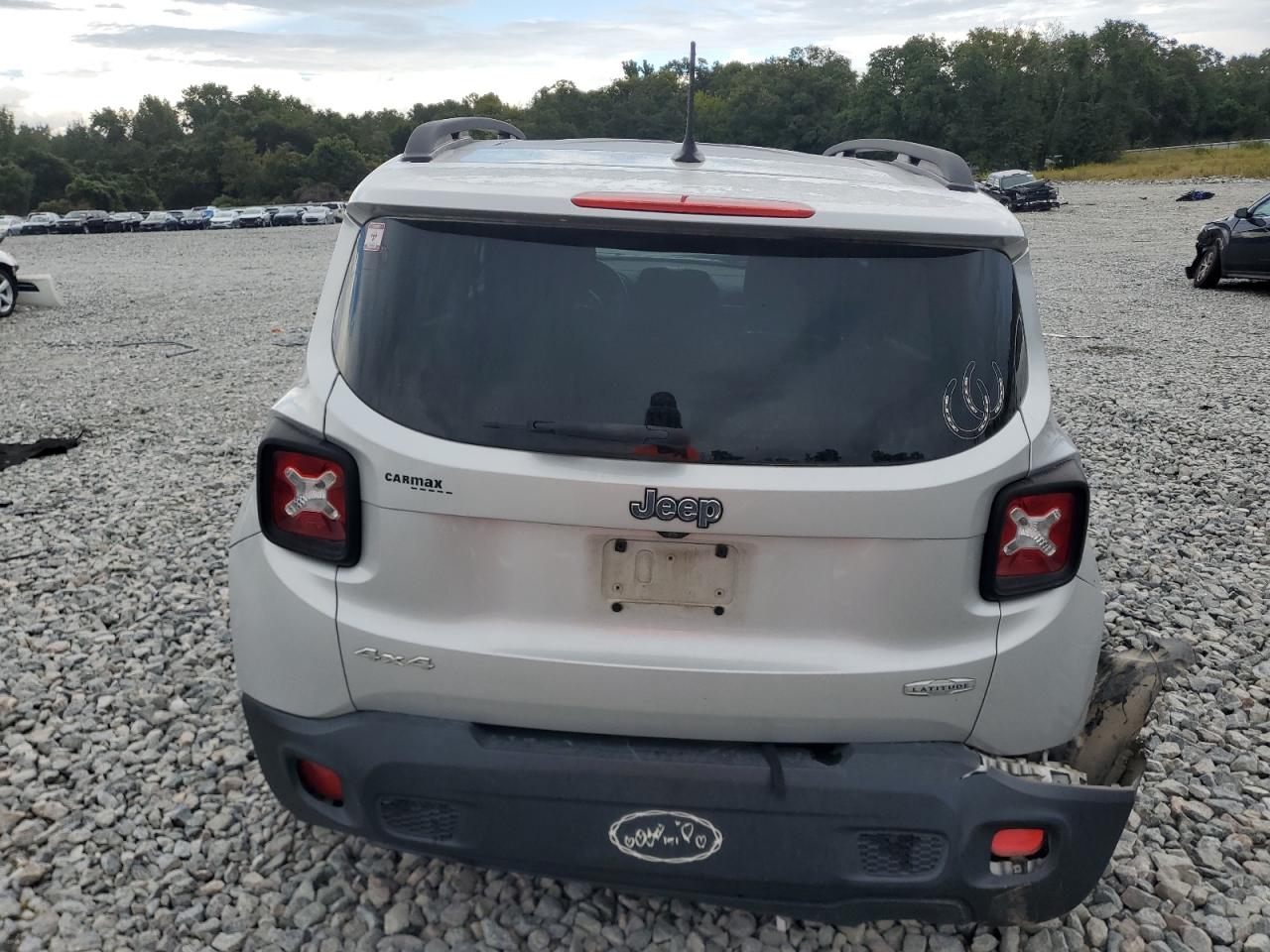 2017 Jeep Renegade Latitude VIN: ZACCJBBB2HPE44104 Lot: 81727765