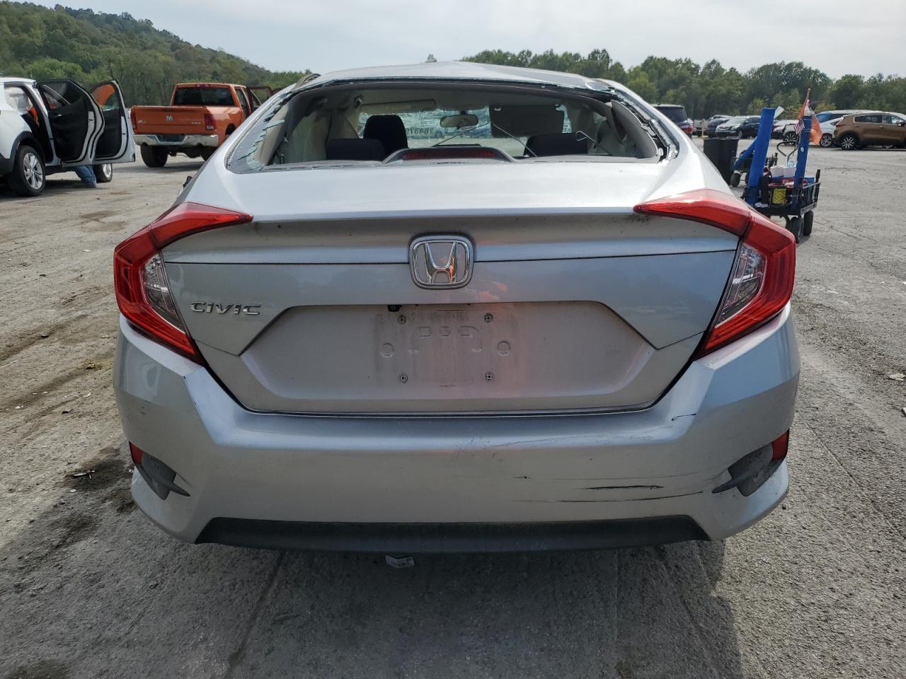 2018 Honda Civic Lx VIN: 19XFC2F56JE006247 Lot: 84379995