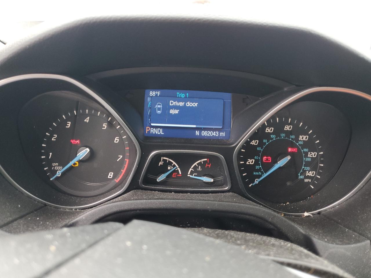 2014 Ford Focus Se VIN: 1FADP3K27EL329853 Lot: 83764455