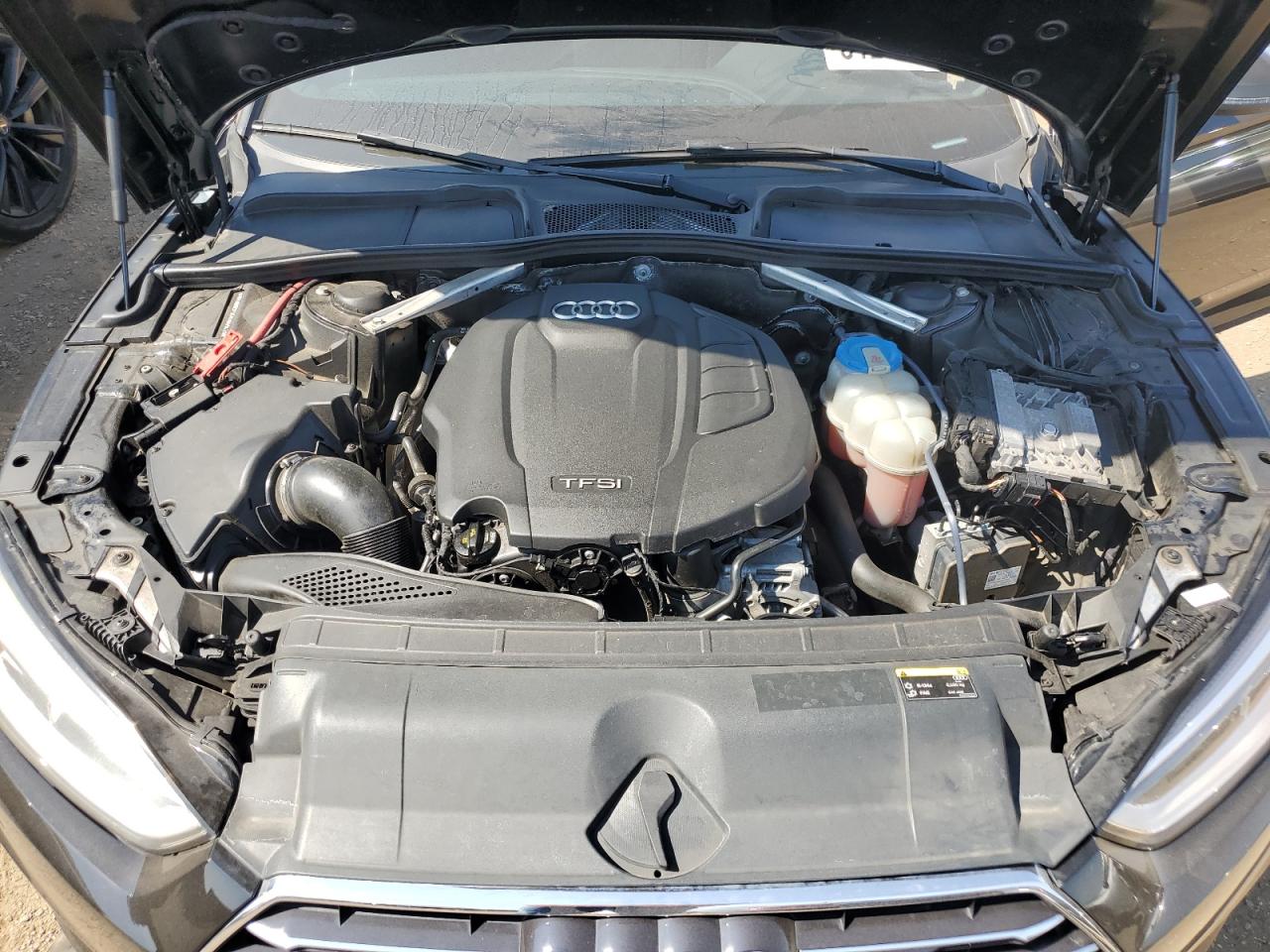 2018 Audi A5 Premium Plus VIN: WAUBNCF55JA009431 Lot: 81211895