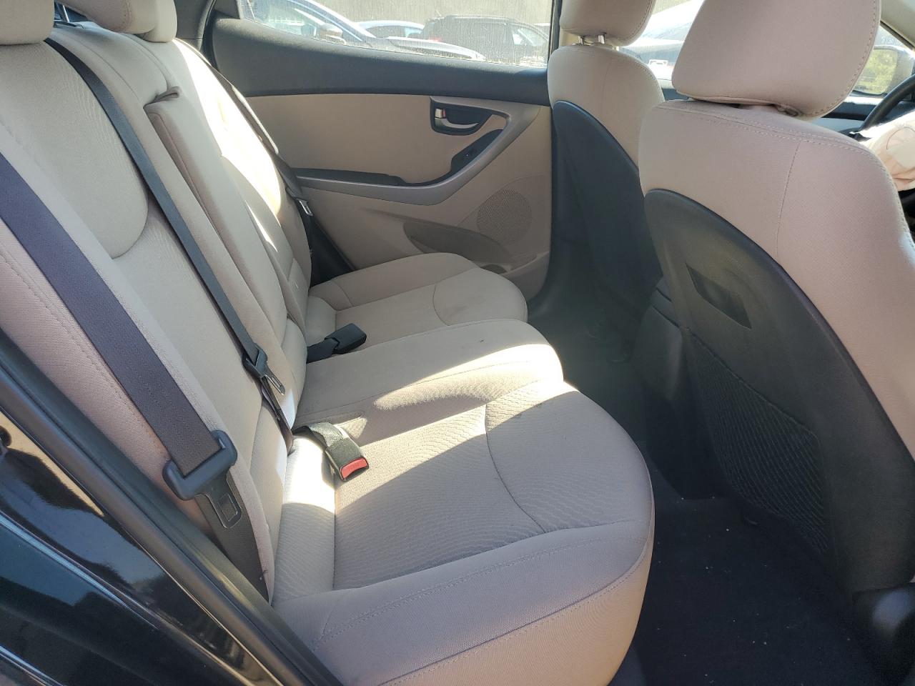 2014 Hyundai Elantra Se VIN: 5NPDH4AE8EH487017 Lot: 80428195