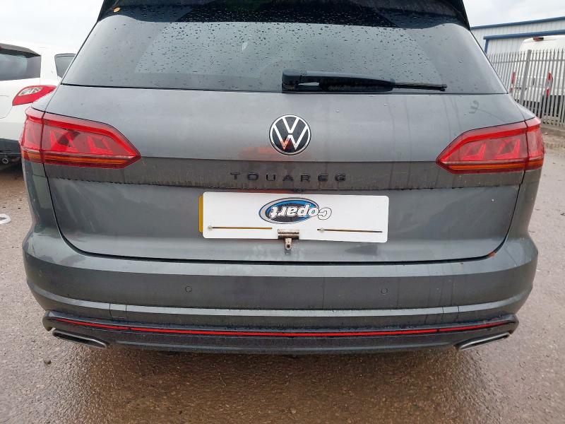 2021 VOLKSWAGEN TOUAREG V6 BLACK EDITION 