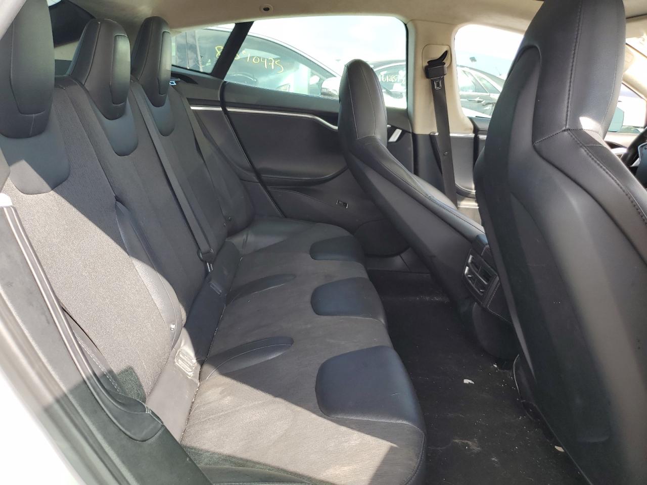 2015 Tesla Model S VIN: 5YJSA1E29FF119133 Lot: 80439845