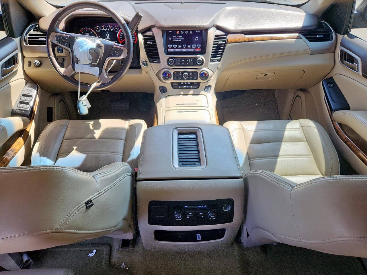 2016 GMC Yukon Denali VIN: 1GKS1CKJ9GR104221 Lot: 80149995