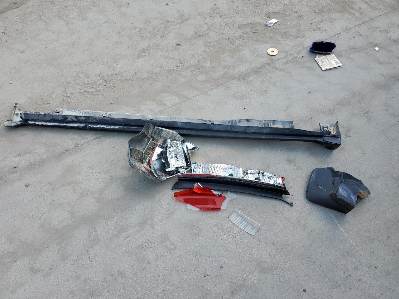 2005 Honda Cr-V Lx VIN: SHSRD68525U308867 Lot: 81090765