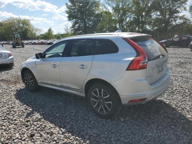  VOLVO XC60 2017 Серебристый