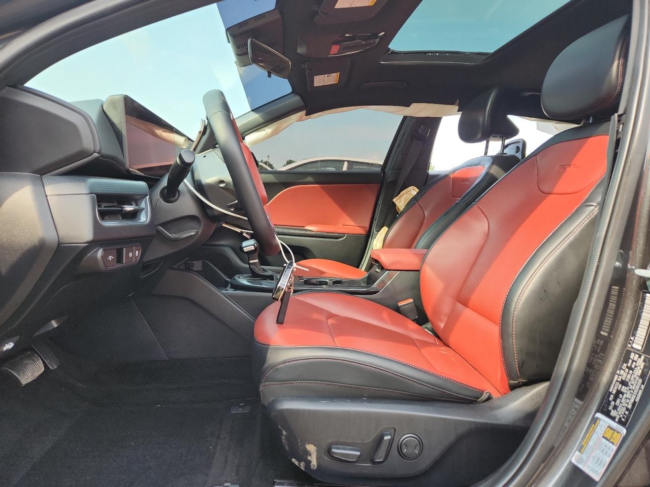 2025 Kia K4 Gt Line VIN: 3KPFW4DE5SE081030 Lot: 71836595